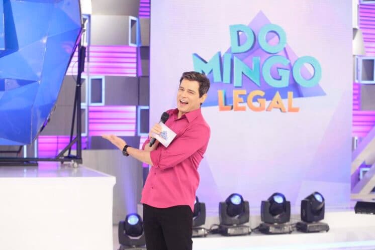 Apresentador do Domingo Legal, Celso Portiolli "vira" ator e participa da série juvenil Z4