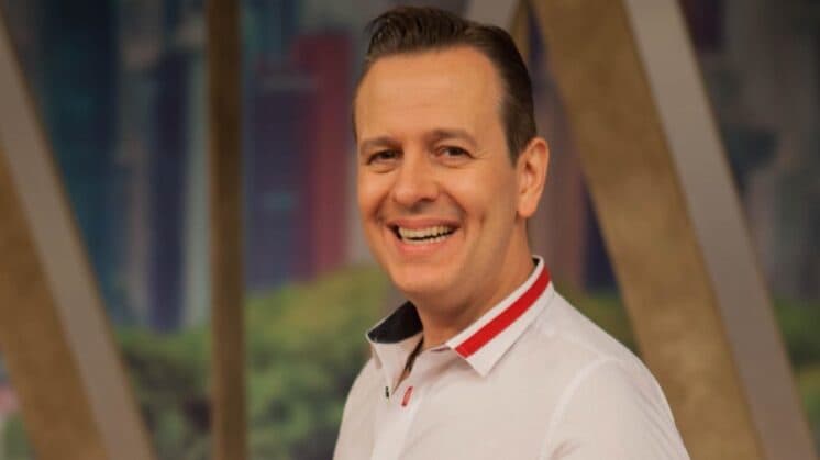 TV Gazeta cancela programas de Celso Zucatelli e Ronnie Von após problemas no ibope