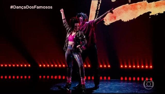 Com apresentações das mulheres, Dança dos Famosos bomba e repercute na web