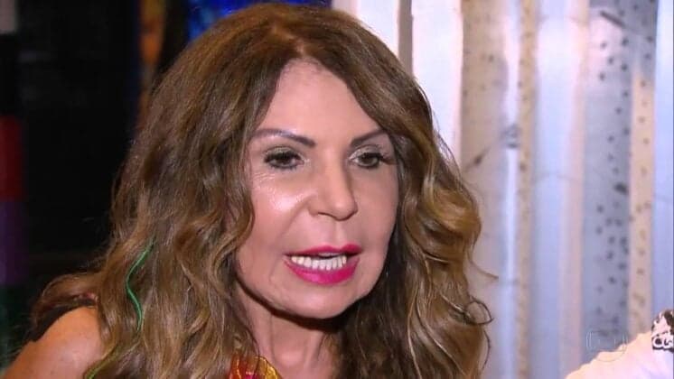 Elba Ramalho está com Covid