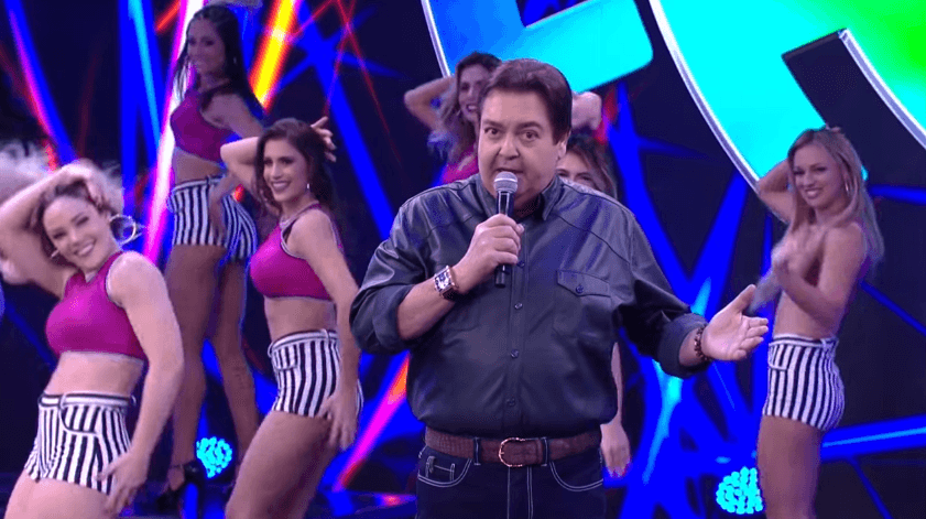 Apresentador Faustão acabou virando meme por conta de chamada da Globo (Foto: Reprodução/TV Globo) Apresentador Faustão acabou virando meme por conta de chamada da Globo (Foto: Reprodução/TV Globo)