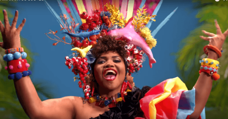 Gaby Amarantos completa 40 anos, se supera e posta foto nua na internet