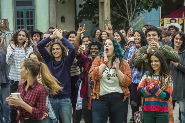 Jovens curtem a festa de Barreirinhas em Malhação: Vidas Brasileiras (Foto: Globo/Raquel Cunha) Jovens curtem a festa de Barreirinhas em Malhação: Vidas Brasileiras (Foto: Globo/Raquel Cunha)