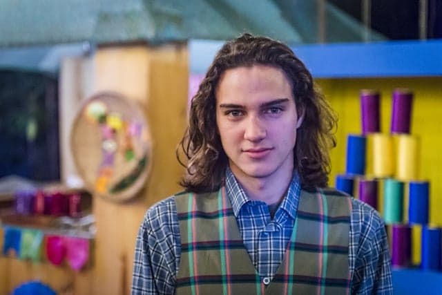 Ator de Malhação quer conciliar carreira na música: "Penso em ser cantor também"