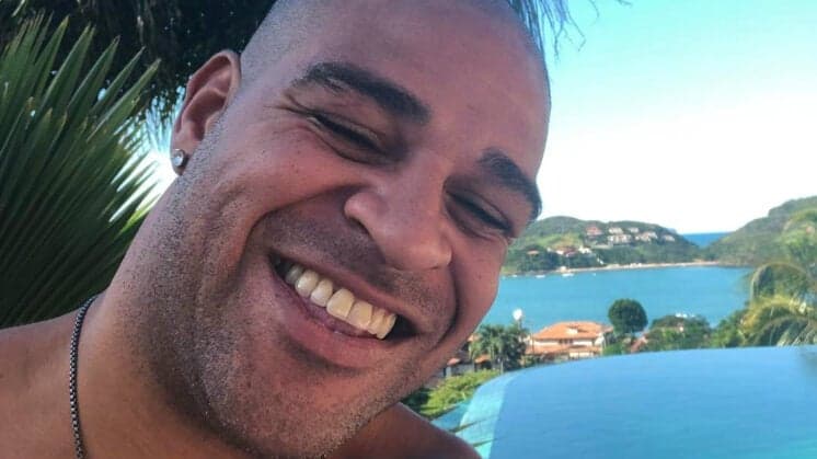 Adriano Imperador nova foto em rede social e fãs comentam
