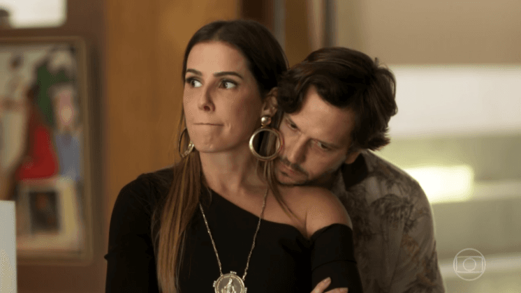 Deborah Secco quer final feliz para Karola e Remy em Segundo Sol