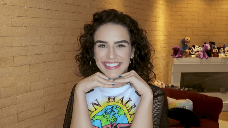 Grande aposta da Globo para Espelho da Vida, Kéfera Buchmann terá difícil missão em nova novela das seis