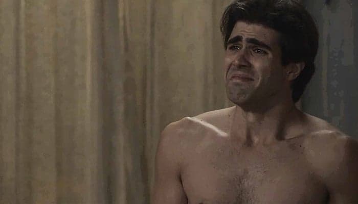 Orgulho e Paixão: Luccino é flagrado com namorado, revela que é gay e será escorraçado