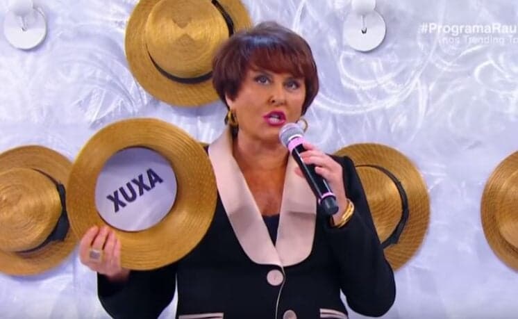 Sensitiva Márcia faz revelação chocante sobre futuro de Xuxa e carreira da loira é ameaçada