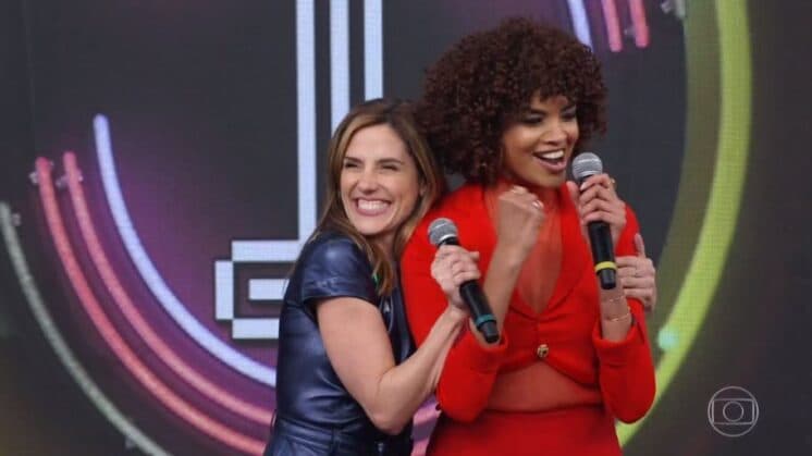 Faustão surpreende e ironiza passagem de Rafaela Mandelli pela Record: "Congelada"