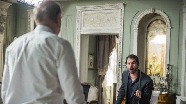 Segundo Sol: Edgar descobre grande segredo, destrói casa e humilha a própria mãe