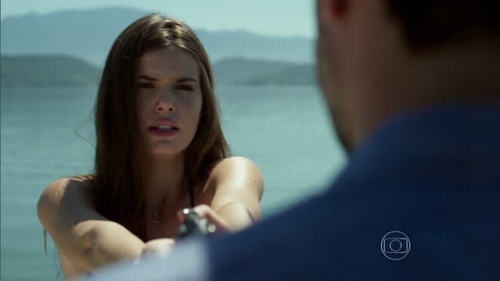 Continuação de Verdades Secretas dá chance para Walcyr Carrasco responder críticos e consertar furos da novela