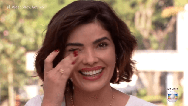 Vanessa se emociona na Globo (Foto: Reprodução)