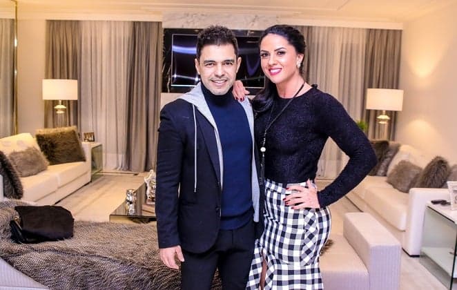 Casado com Graciele Lacerda, Zezé Di Camargo manda recado para a sogra: "Você fez uma filha gostosa''