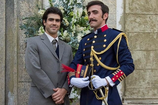 Último capítulo de Orgulho e Paixão tem casal gay feliz, irmãs Benedito juntas e Petúlia rica