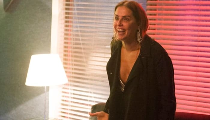 Segundo Sol: Karola tira máscara, revela verdadeira face e acaba com família de Beto