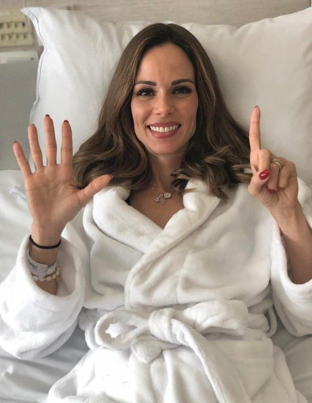 Ana Furtado em sua última sessão de quimioterapia (Foto: Reprodução/Instagram)