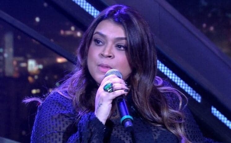 De biquíni, Preta Gil se mostra empoderada e dá o que falar