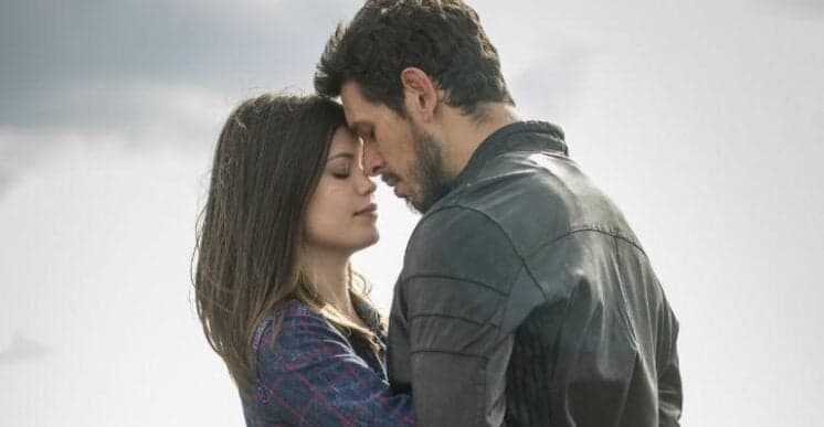 João Vicente de Castro se pronuncia sobre boatos de romance com protagonista de Espelho da Vida