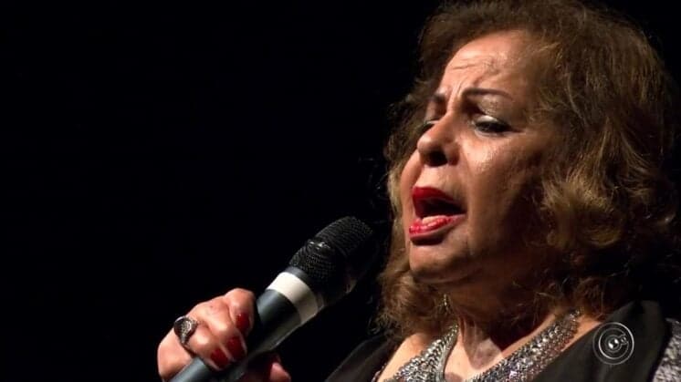 Globo surpreende com linda homenagem à Angela Maria em programa ao vivo