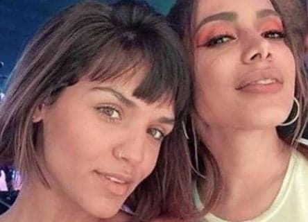 Amiga de Anitta participa de novo clipe da cantora e faz revelações: "Só consigo chamar de Larissa''