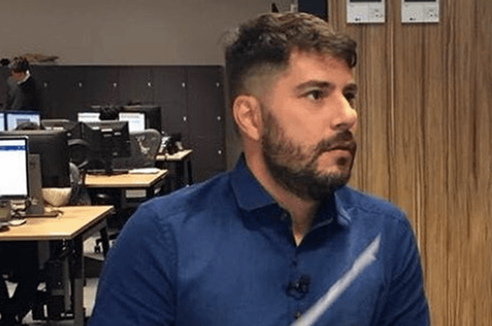 Evaristo Costa se revolta com notícia da ida para o SBT e desabafa: "Projeto secreto"