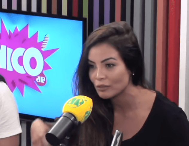 Carol Nakamura fala sobre relação com Faustão: ‘O ao vivo é complicado’