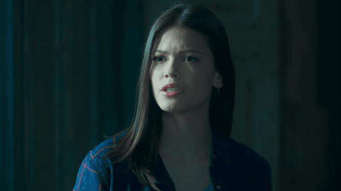 Vitoria Strada (Cris/Julia Castelo) em Espelho da Vida (Foto: Reprodução/Globo)