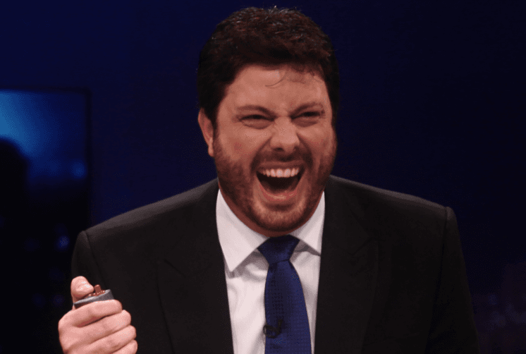 Danilo Gentili usa Lula para atacar o feminismo e é massacrado: #CalaBocaGentilli