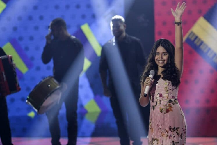 Vencedora do The Voice Kids, Eduarda Brasil é destaque em show em Nova York