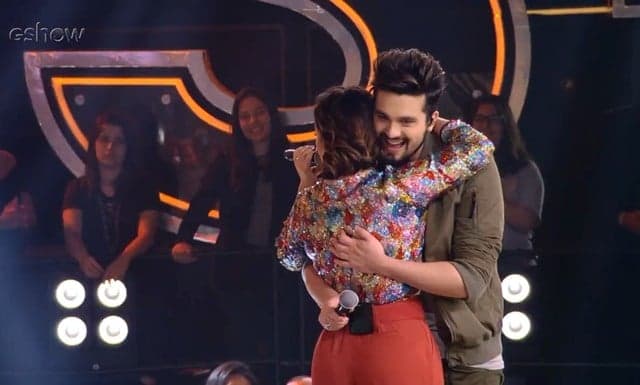 Luan Santana 'fura' a Globo e diz que está fora do Só Toca Top; saiba o que aconteceu