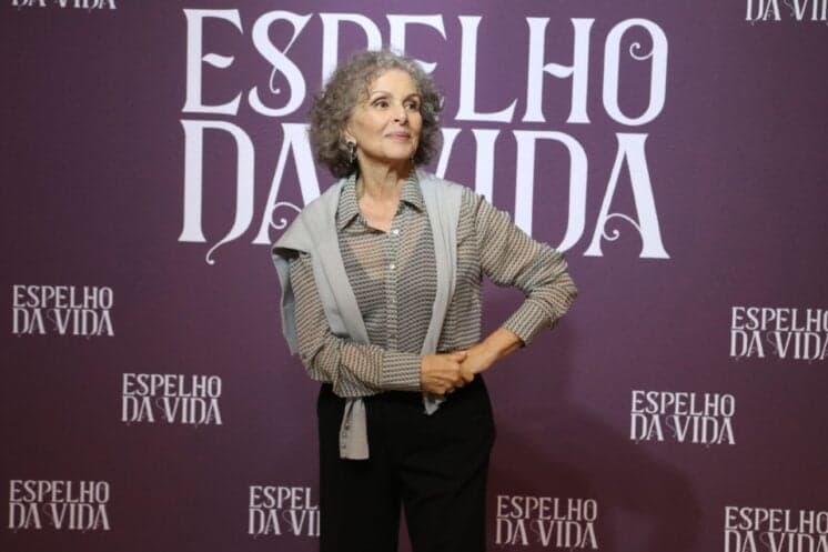 Irene Ravache encara forte mudança de papel em Espelho da Vida e fala sobre o novo desafio