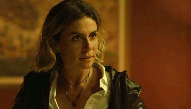 Gravando Segundo Sol, Giovanna Antonelli dá um spoiller e chama atenção