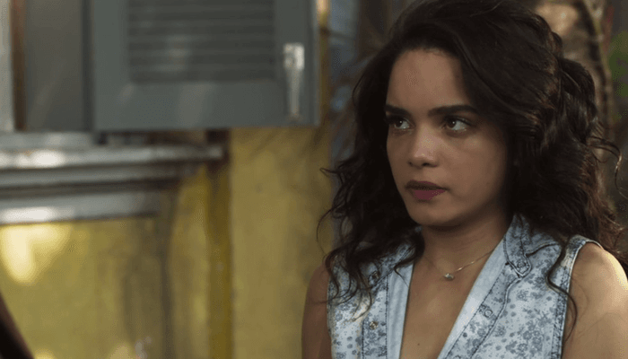 Paulina (Carol Macedo) em cena de O Tempo Não Para (Foto: Divulgação/Globo) Paulina (Carol Macedo) em cena de O Tempo Não Para (Foto: Divulgação/Globo)