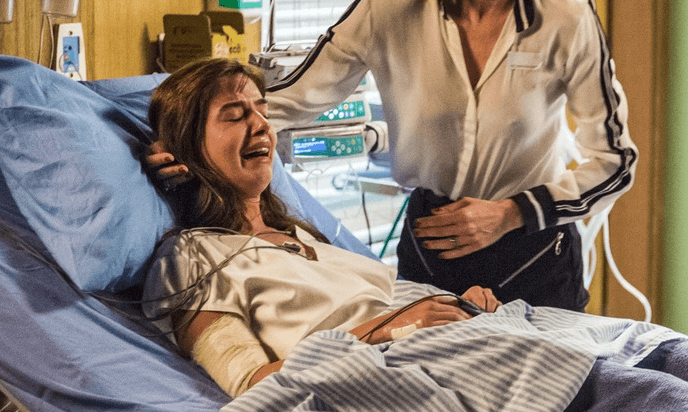 Segundo Sol: Rochelle contrai doença sem cura e é obrigada a dormir com a empregada