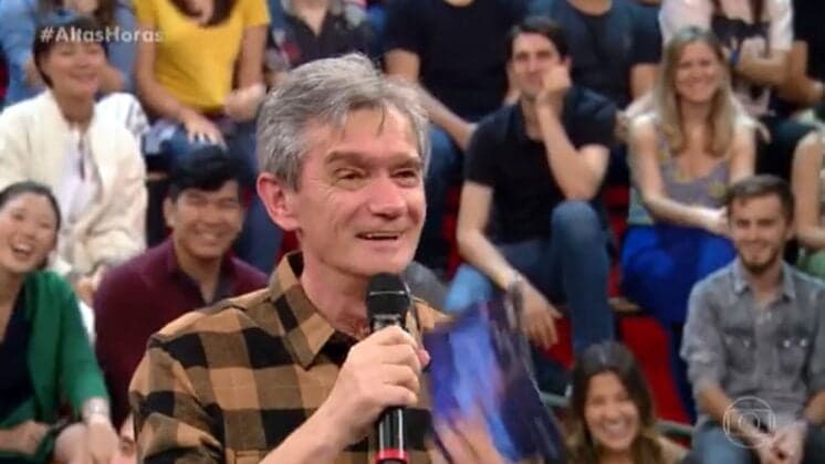 Sergio Groisman desafia Gabriel Leone e ele fica constrangido no Altas Horas; veja o vídeo