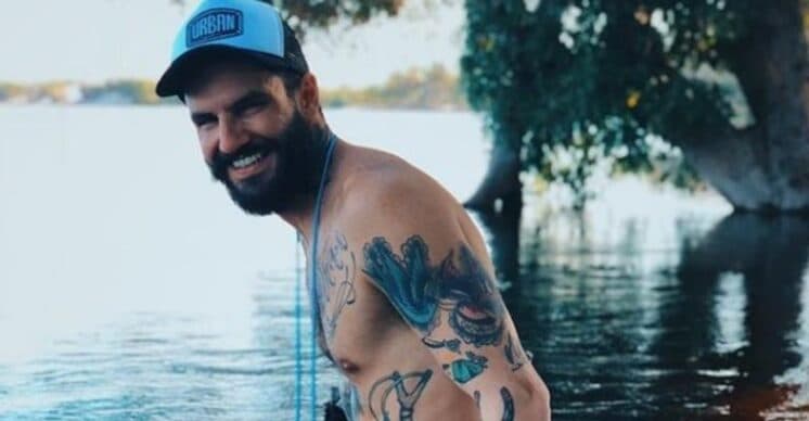 Ex-BBB Wagner Santiago realiza procedimento estético e surge diferente na web
