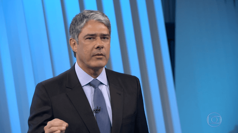 William Bonner na cobertura das eleições 2018 no Fantástico (Foto: Reprodução/Globo)