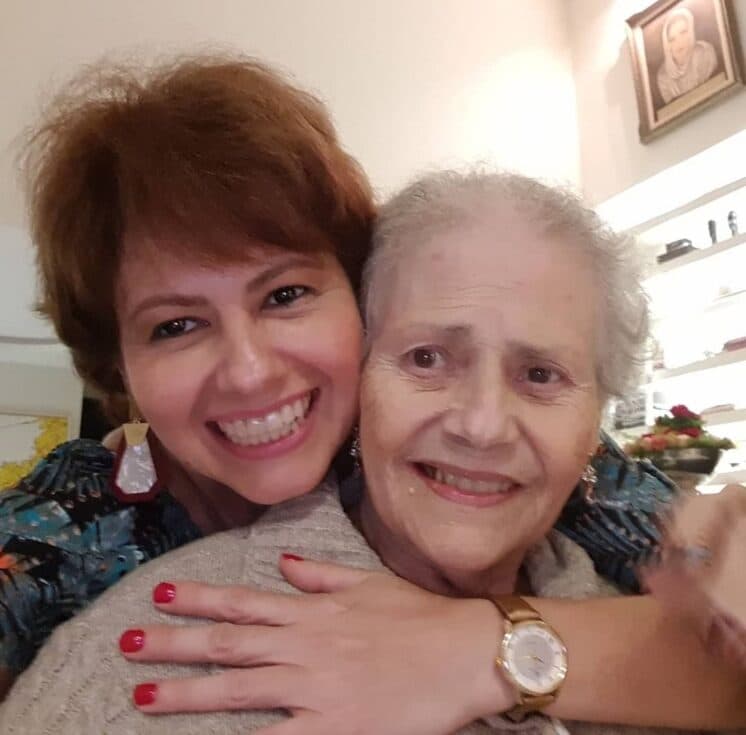 Após morte, Narjara Turetta se despede da mãe: "Como eu vou viver sem você?"