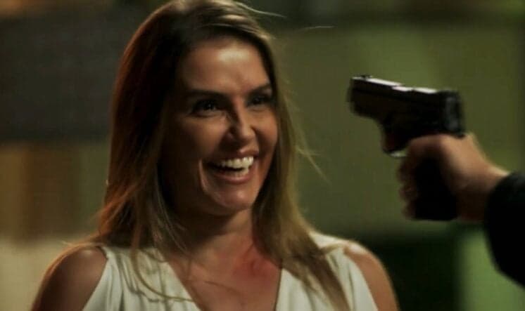 Novo visual de Deborah Secco após cortar os cabelos em Segundo Sol causa grande repercussão; veja