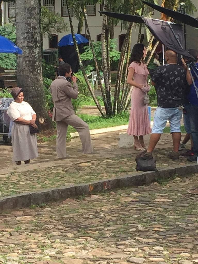 http://tvfoco.uai.com.br/wp-content/uploads/2015/05/Daniela-Mercury.jpg