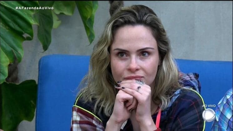 Em 'A Fazenda', Ana paula afirma que acabaria com Nadja