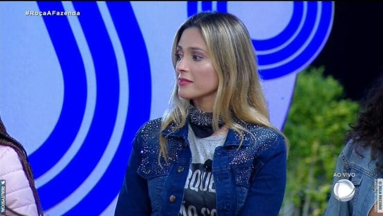 Com a mulher na roça, D'Black se manifesta e a defende: "A Nadja não faz teatro''