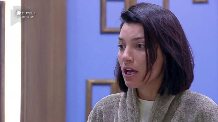 A Fazenda: Gabi Prado e Caique Aguiar tem discussão séria e modelo ataca o peão: "Covarde''