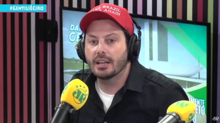Danilo Gentili fala sobre saída de Porchat da Record e surpreende: "Tava mais feliz com ele lá"