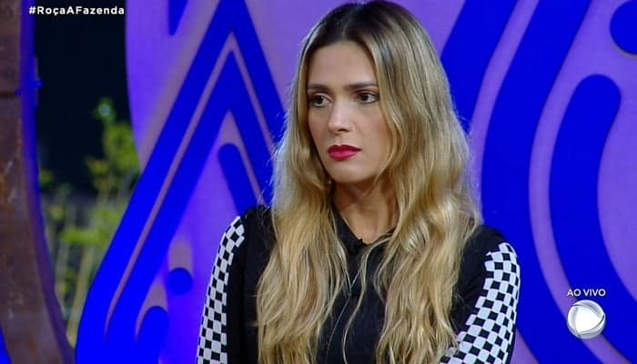 A Fazenda 10 supera "praga" de Ana Paula Renault e tem audiência recorde