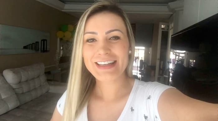 Longe da fama, Andressa Urach diz que está vivendo "melhor fase de sua vida"