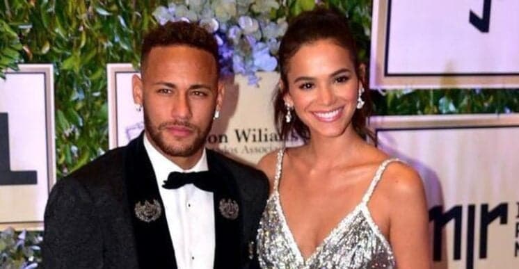 Neymar e Bruna Marquezine têm divergências em relação aos candidatos políticos e clima fica tenso