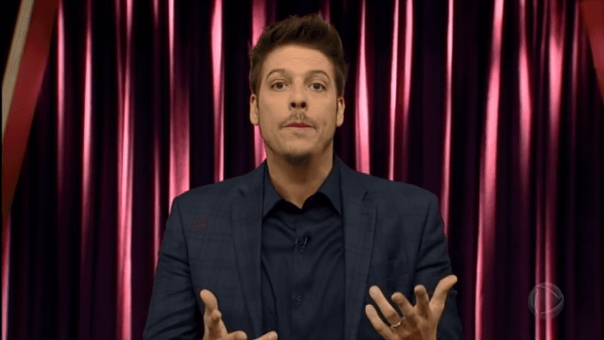 O apresentador e comediante Fábio Porchat está deixando a emissora de Edir Macedo após dois anos. (Foto: Reprodução)
