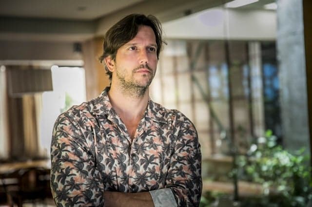 Segundo Sol: Remy conhece mãe de Laureta e fica em choque com detalhe; veja foto